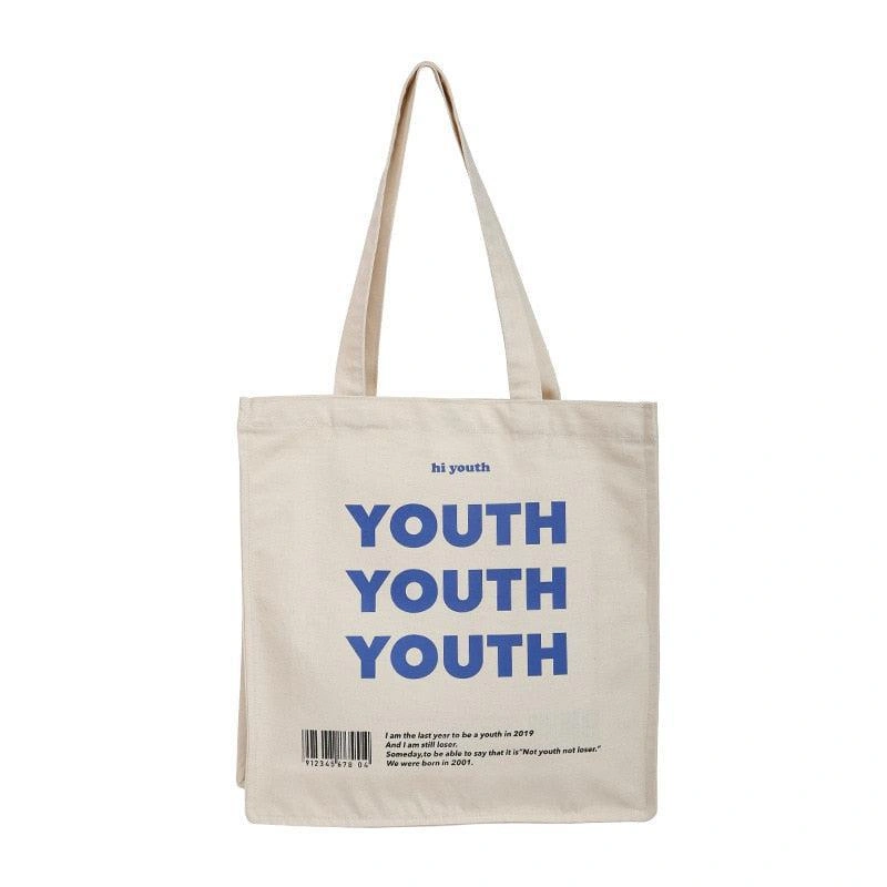 Young Wanderer's Tote A Stylish Companion for Adventures Explore Everyday with this Chic Cloth Bag